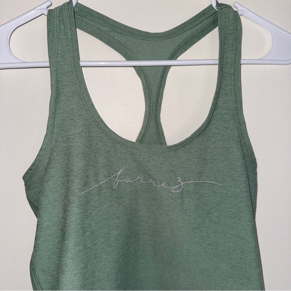Barre3 Teal Marble Racerback Tank and Leggings SET - Picture 2 of 10